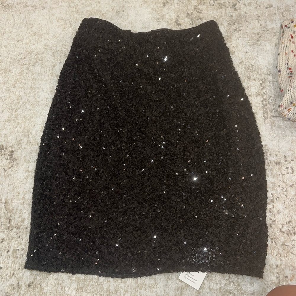 Sequins skirt